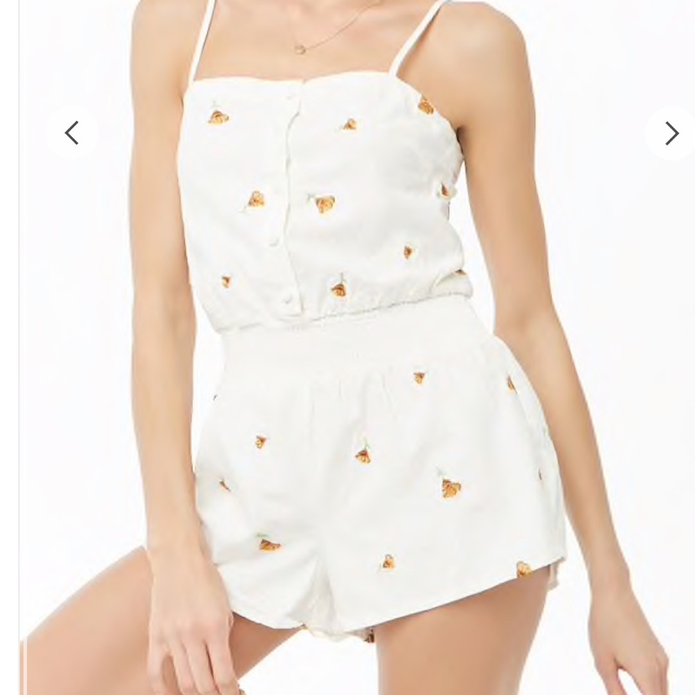 Romper with flower embroidery